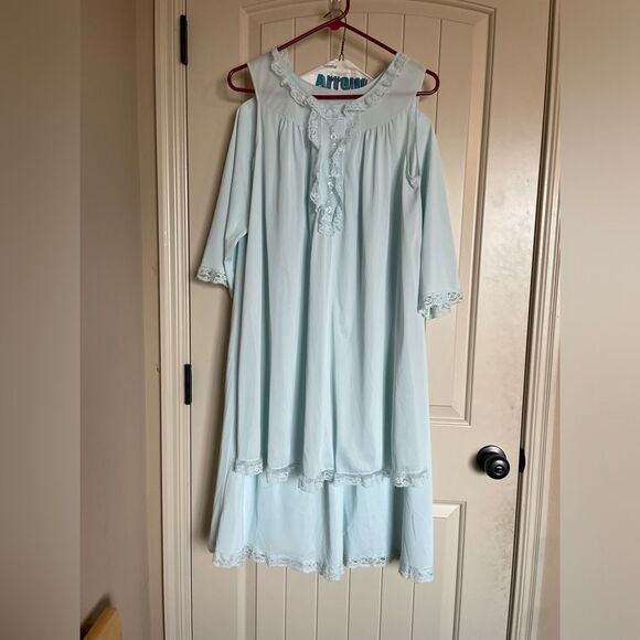 Vintage Shadowline Nightgown and Robe Set Size Medium Lace Flowers lBlue USA - Picture 8 of 17